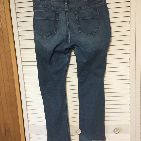Plus size 18 Long Old Navy Boot cut jeans - Picture 4 of 5